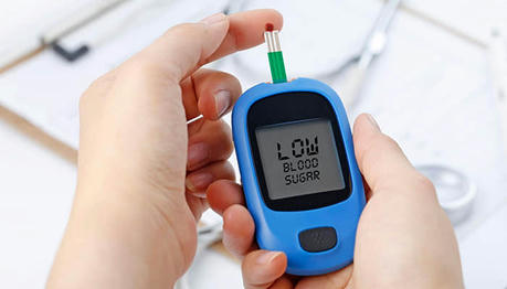 Early Signs of Diabetes and Tips to Manage Blood Sugar